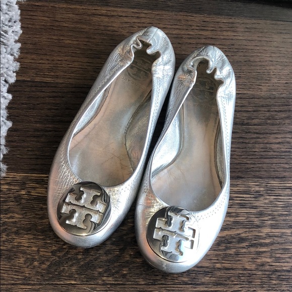 Tory Burch Shoes - Tory Burch Metallic Flats